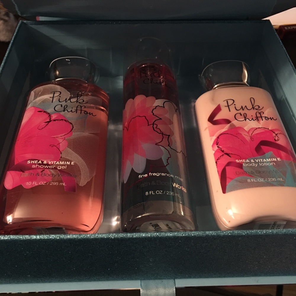 Bath and body works gift set
